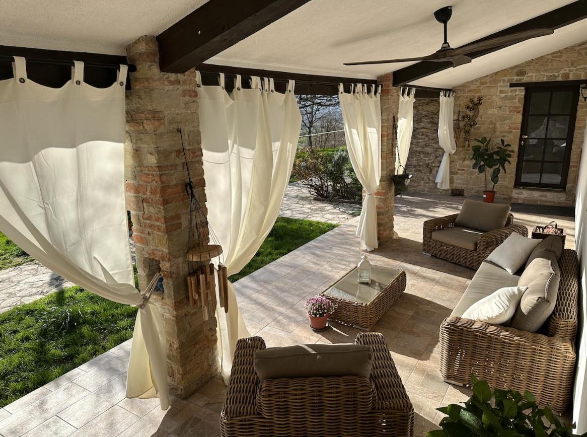 Agriturismo Akasha Gubbio Zewnętrze zdjęcie